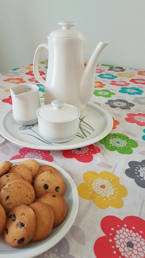 Theasis House Apartment Khelmáta Екстериор снимка