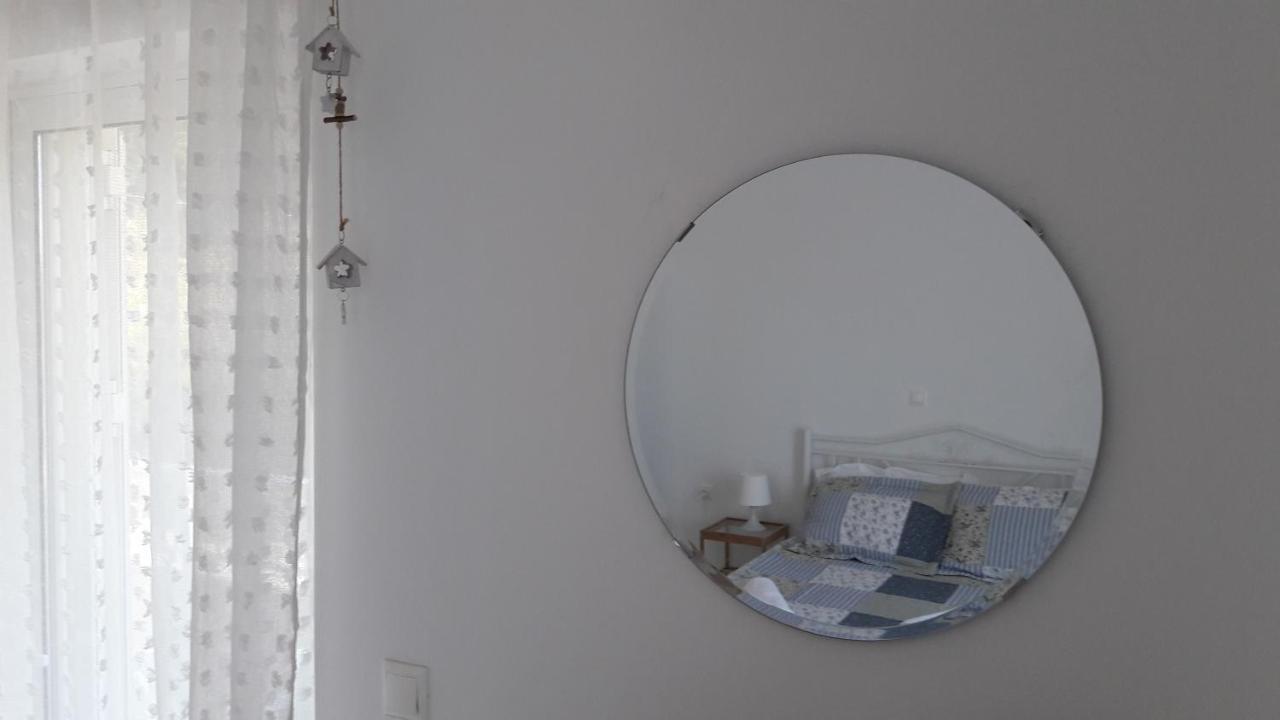 Theasis House Apartment Khelmáta Екстериор снимка